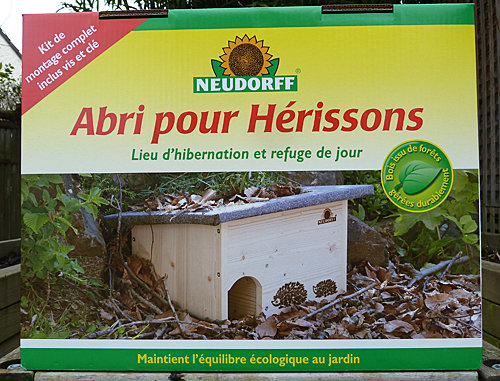 Abri herissons Neudorff Boite P1070113