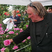 Gerard Depardieu Rose Bapteme Mioulane NewsJardinTV Vignette P1070208