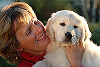 Femme Nicole Golden Retriever Chiot Mioulane NewsJardinTC 7194352